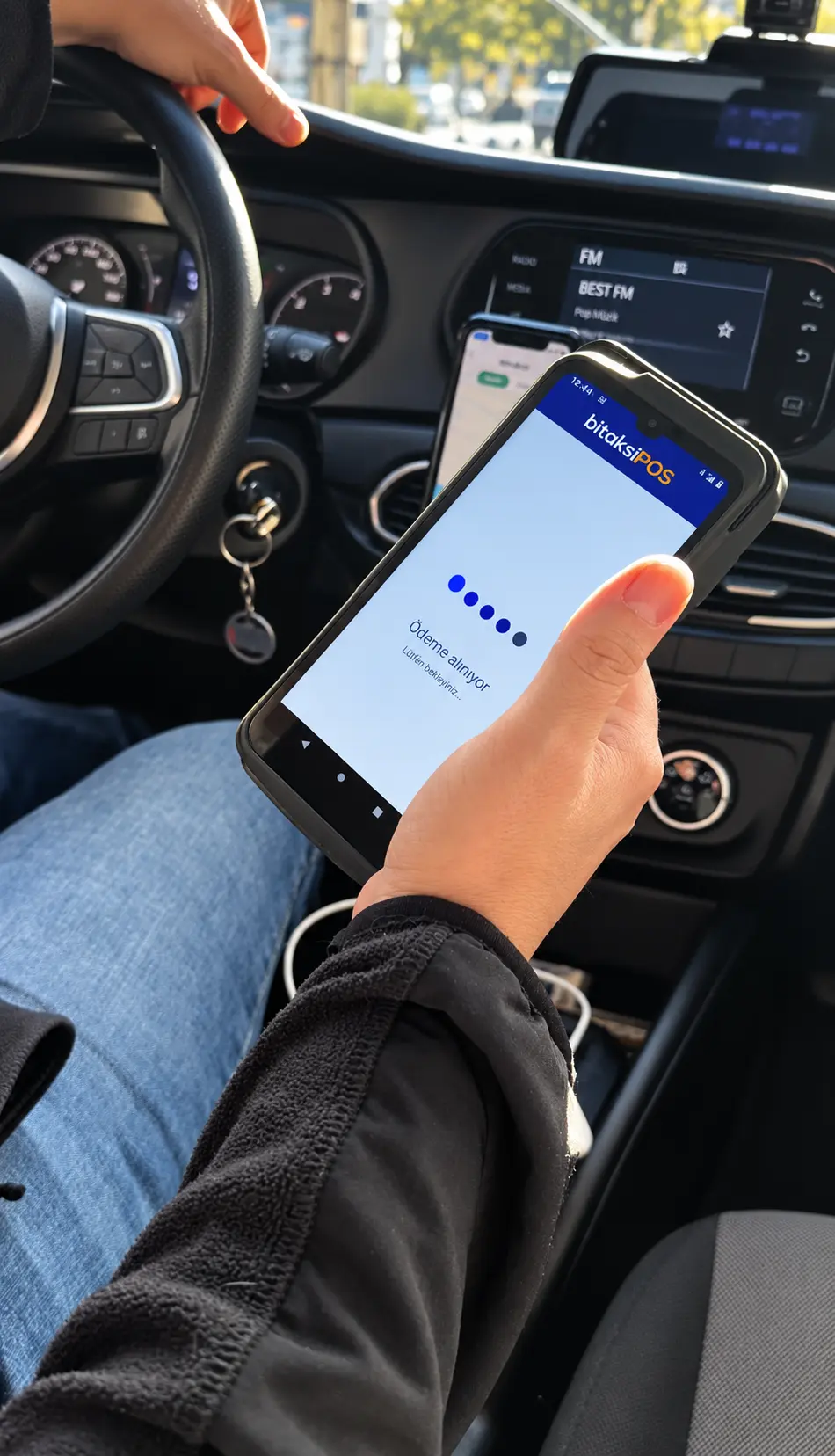 bitaksi aracında GalaksiPay POS ile ödeme alınması